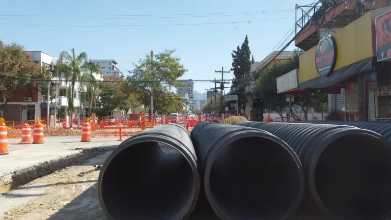 Renovación de infraestructuras en Centrito Valle, San Pedro Garza García, con Tubería de Polietileno de Alta Densidad TDR Ultra