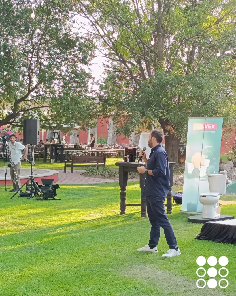 Participación de Tododren en el evento Beyond Water San Miguel de Allende, destacando soluciones de drenaje sostenible y productos de tubería PEAD.