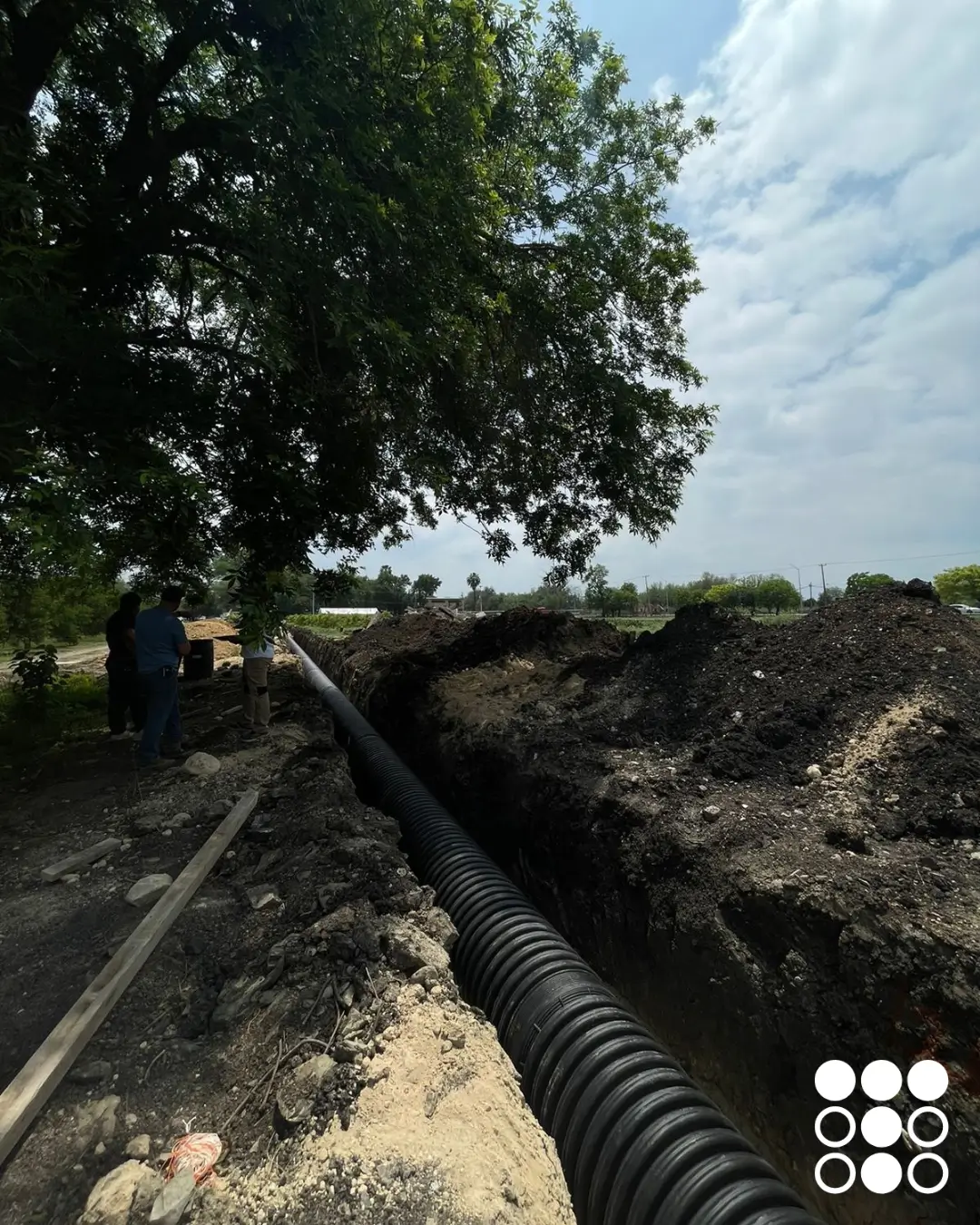 Instalación de tubería para riego TDR Ultra en El Chapotal, Montemorelos