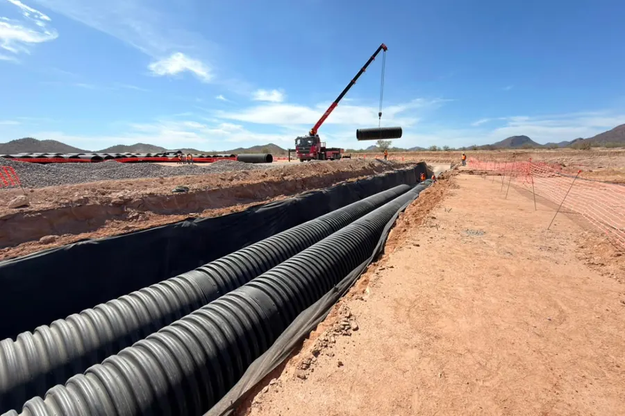 Instalación paso a paso de drenaje francés con tubo TDR Ultra perforado y colocación de geotextil